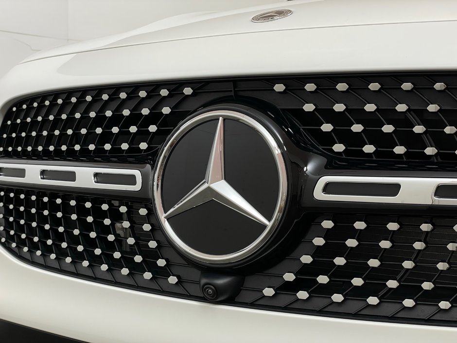 2025 Mercedes-Benz GLB 250 4MATIC