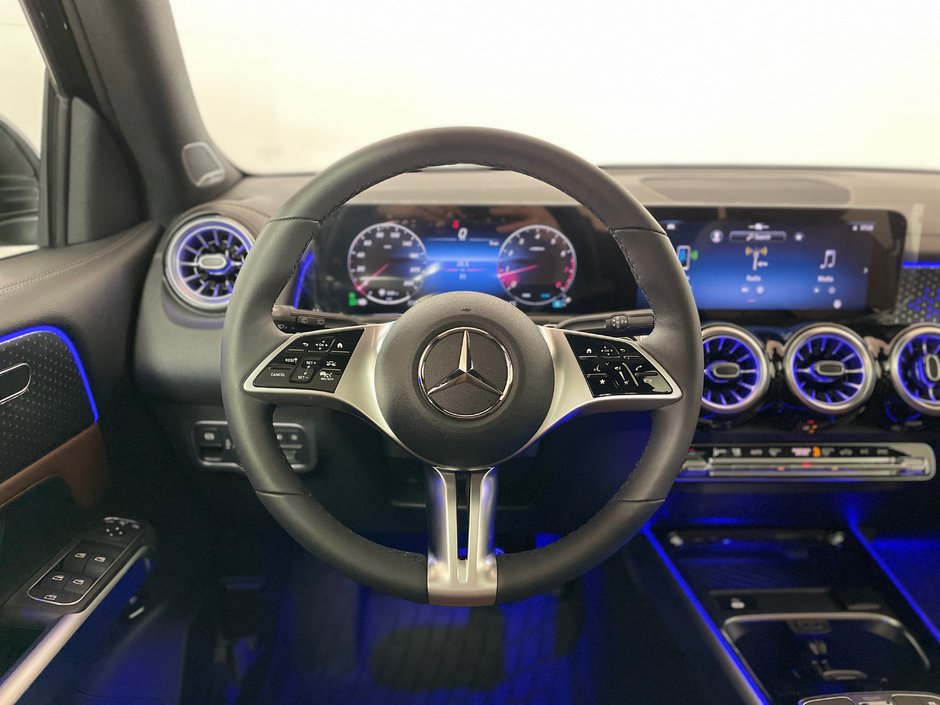 2025 Mercedes-Benz GLB 250 4MATIC