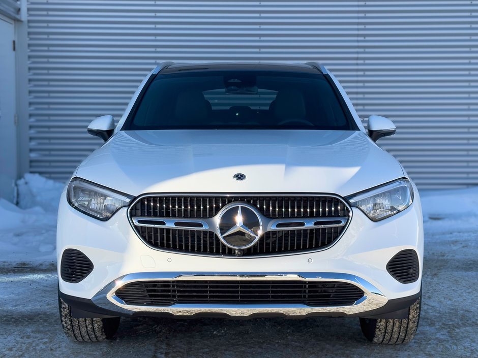 2025 Mercedes-Benz GLC 300 4MATIC