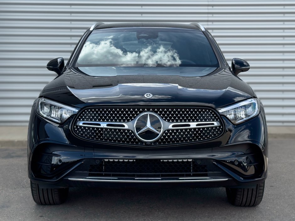 2025 Mercedes-Benz GLC 300 4MATIC