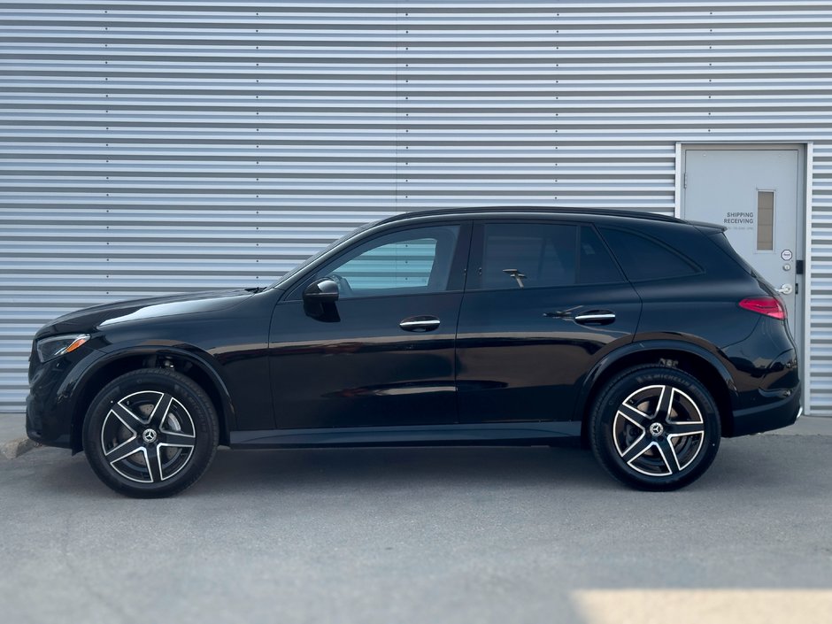 2025 Mercedes-Benz GLC 300 4MATIC