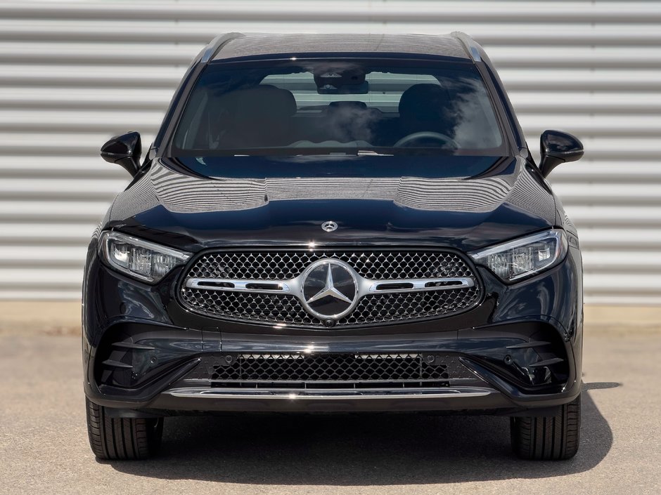 2025 Mercedes-Benz GLC 300 4MATIC