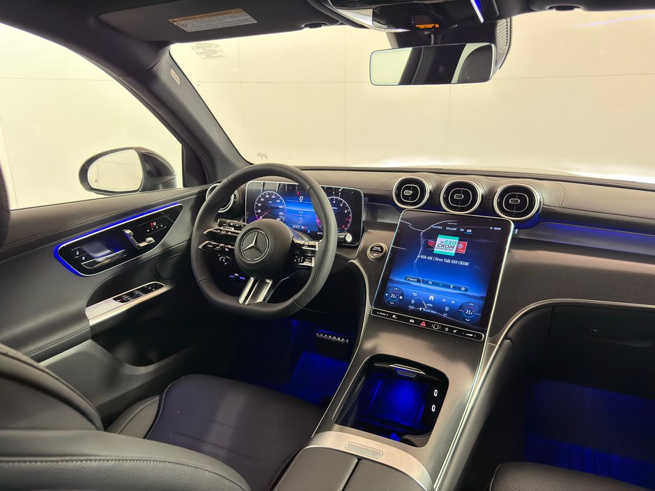 2025 Mercedes-Benz GLC 300 4MATIC