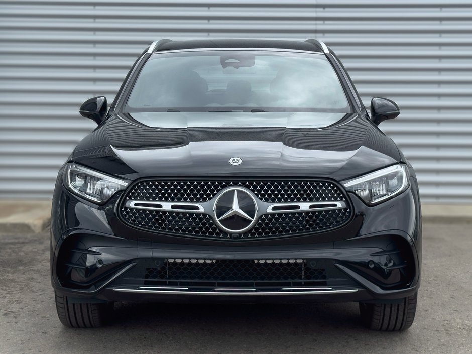 2025 Mercedes-Benz GLC 300 4MATIC