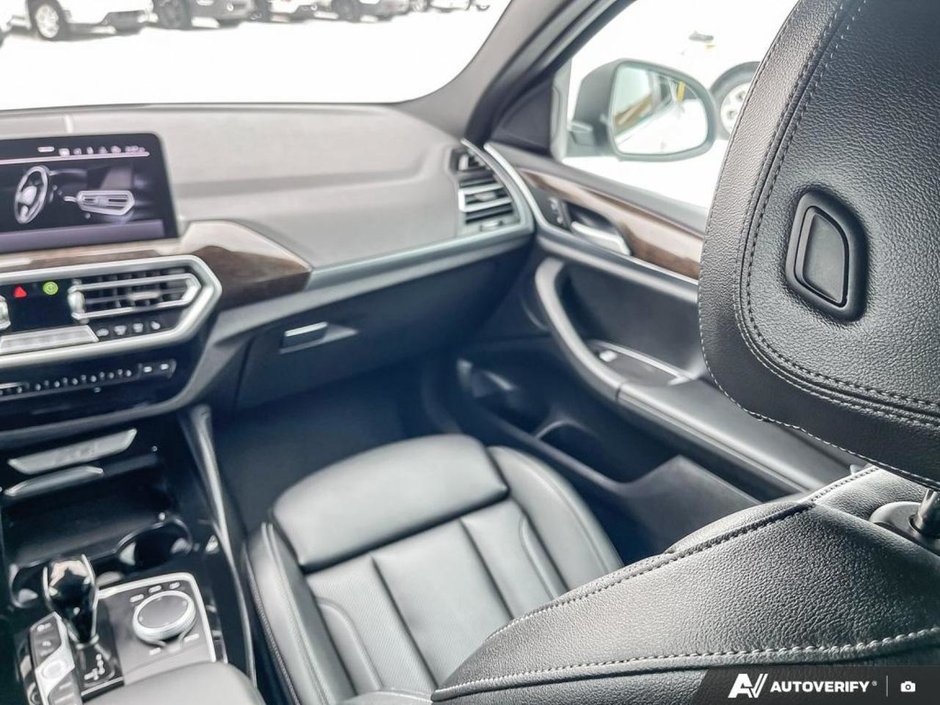 2025 BMW X4 XDRIVE30I-24