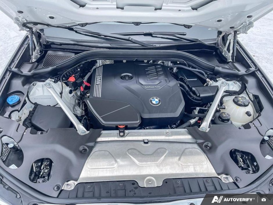 2025 BMW X4 XDRIVE30I-9