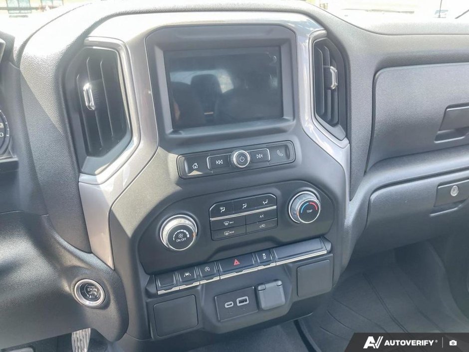 2022 Chevrolet Silverado 1500 Work Truck-18