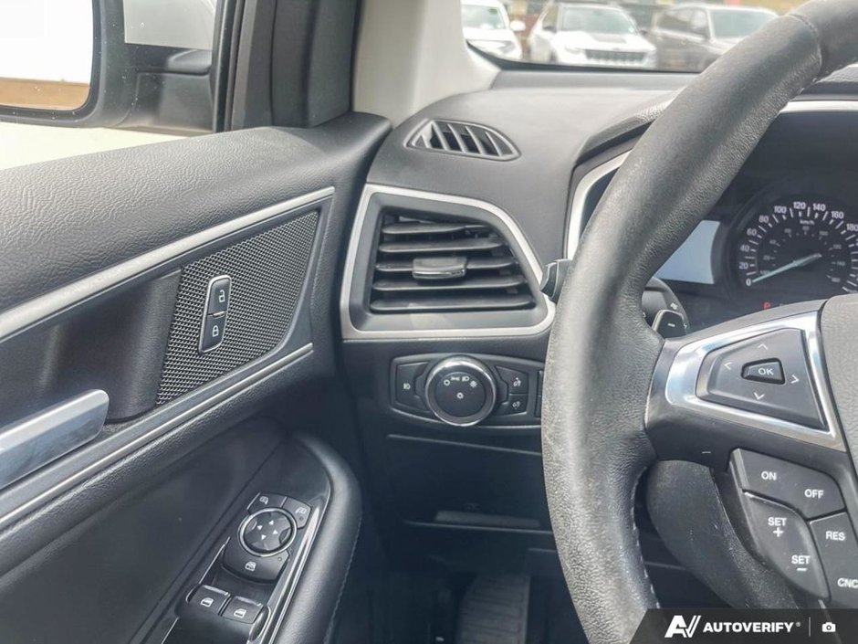 2019 Ford EDGE SEL-16