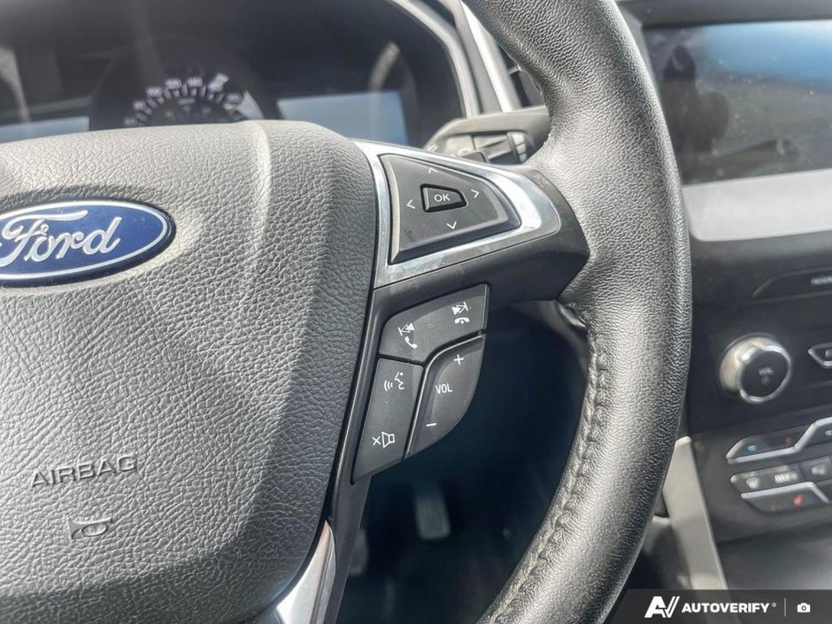 2019 Ford EDGE SEL-15