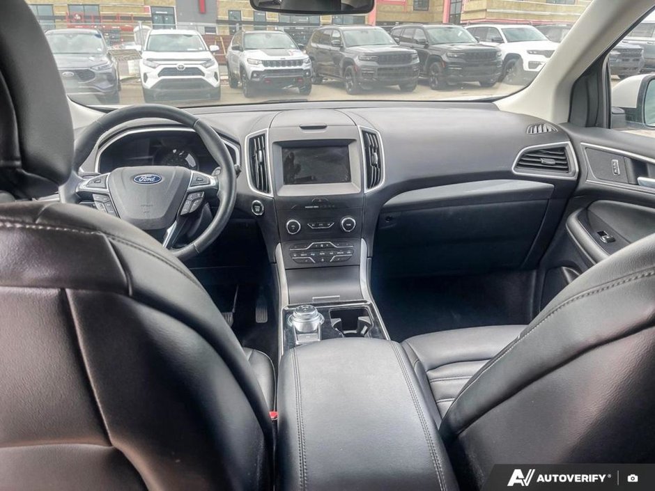 2019 Ford EDGE SEL-23