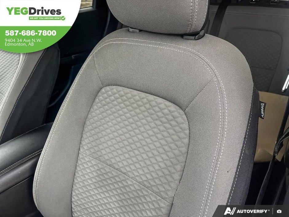 2022 Ford Escape SE-19