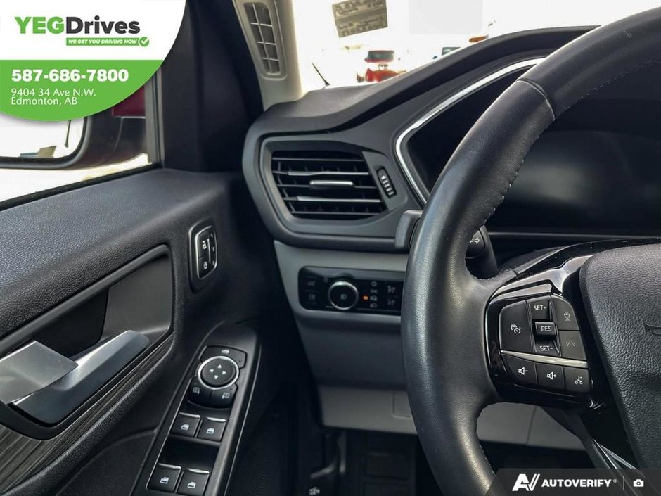 2023 Ford ESCAPE PHEV-16