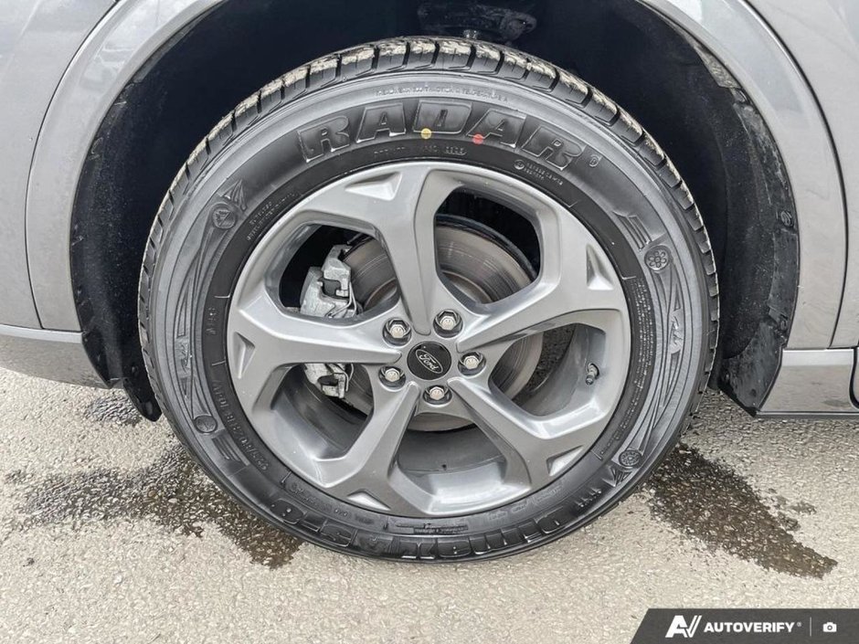 2024 Ford ESCAPE ST-LINE-5