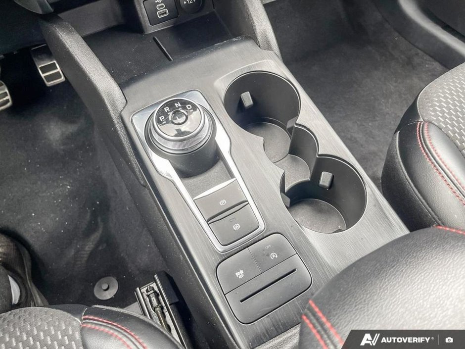 2024 Ford ESCAPE ST-LINE-17