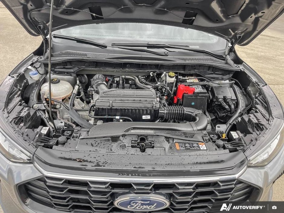 2024 Ford ESCAPE ST-LINE-9