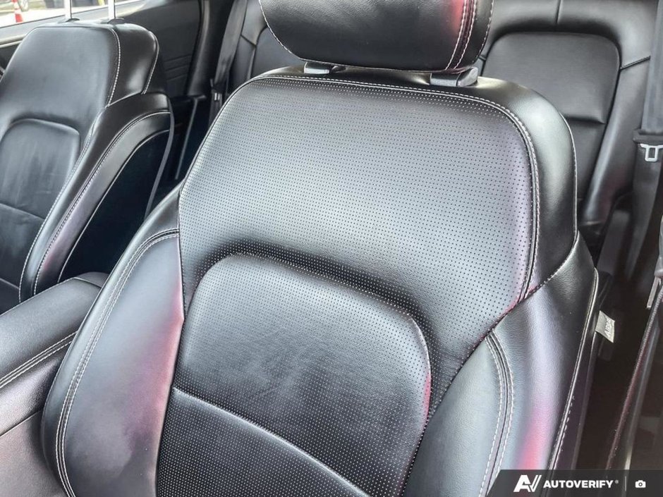 2024 Ford Escape Platinum-19