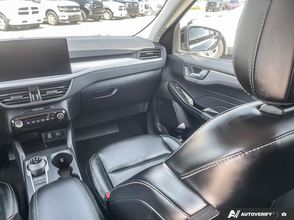 2024 Ford Escape Platinum-24