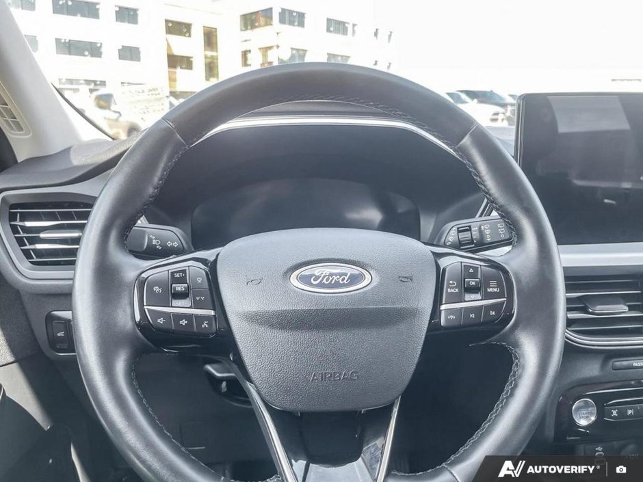 2024 Ford Escape Platinum-13