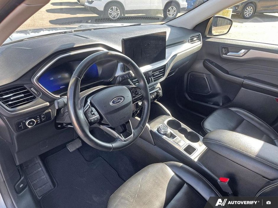 2024 Ford Escape Platinum-12