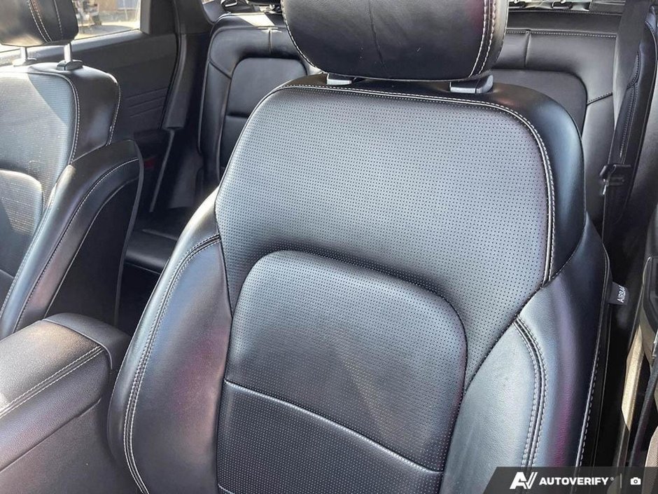 2024 Ford Escape Platinum-19