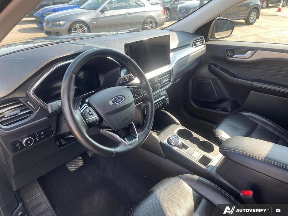 2024 Ford Escape Platinum-12