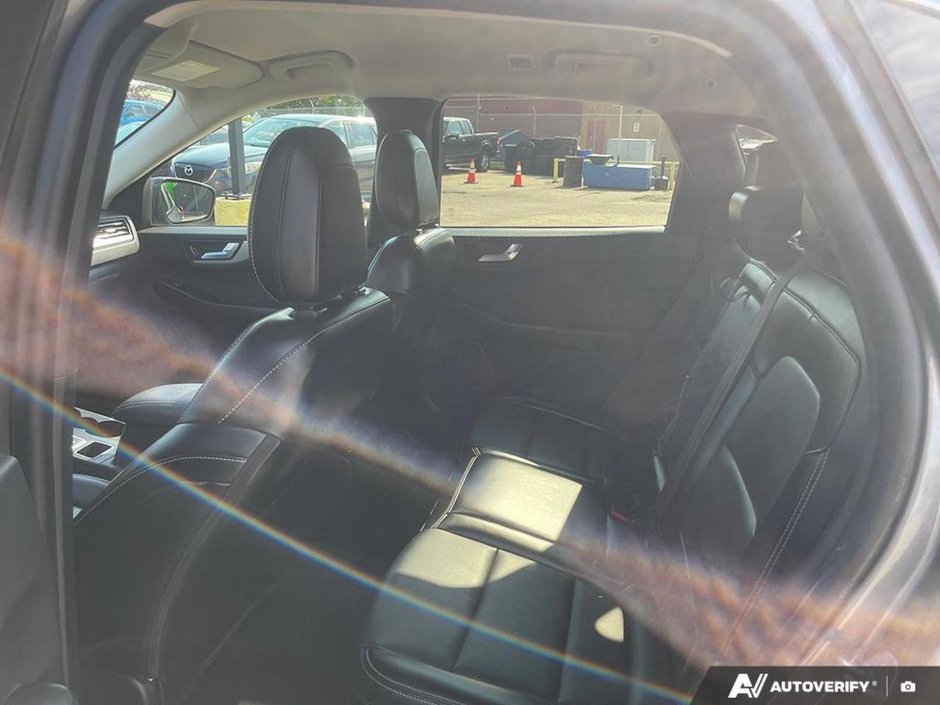 2024 Ford Escape Platinum-22
