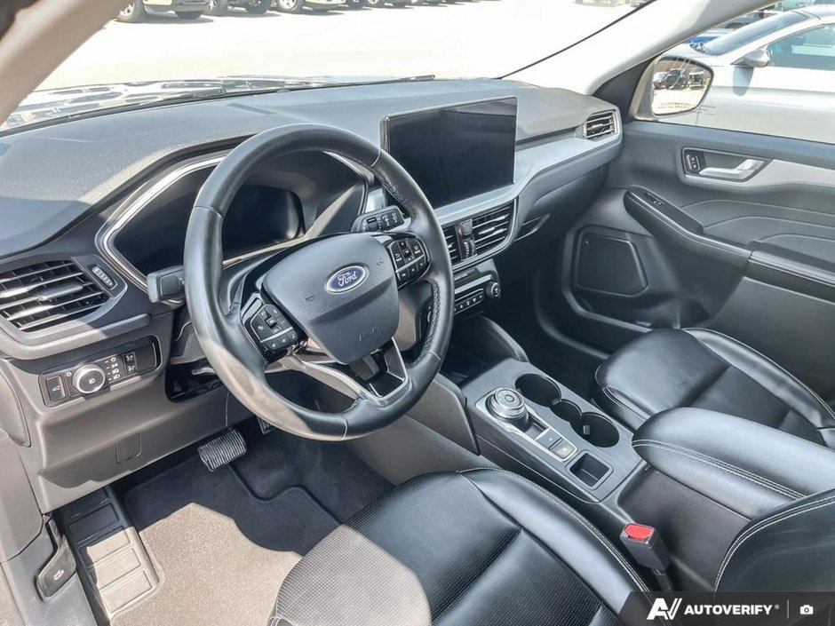 2024 Ford Escape Platinum-12