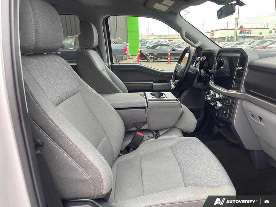 2025 Ford F-150 XLT-21