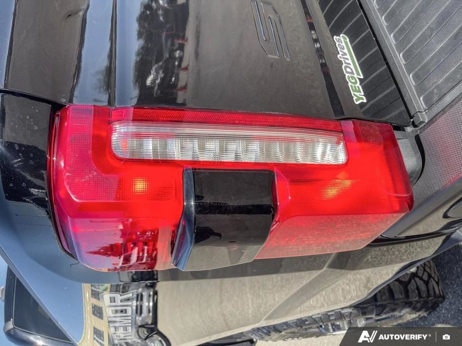 2025 Ford Super Duty F-350 SRW LARIAT-10