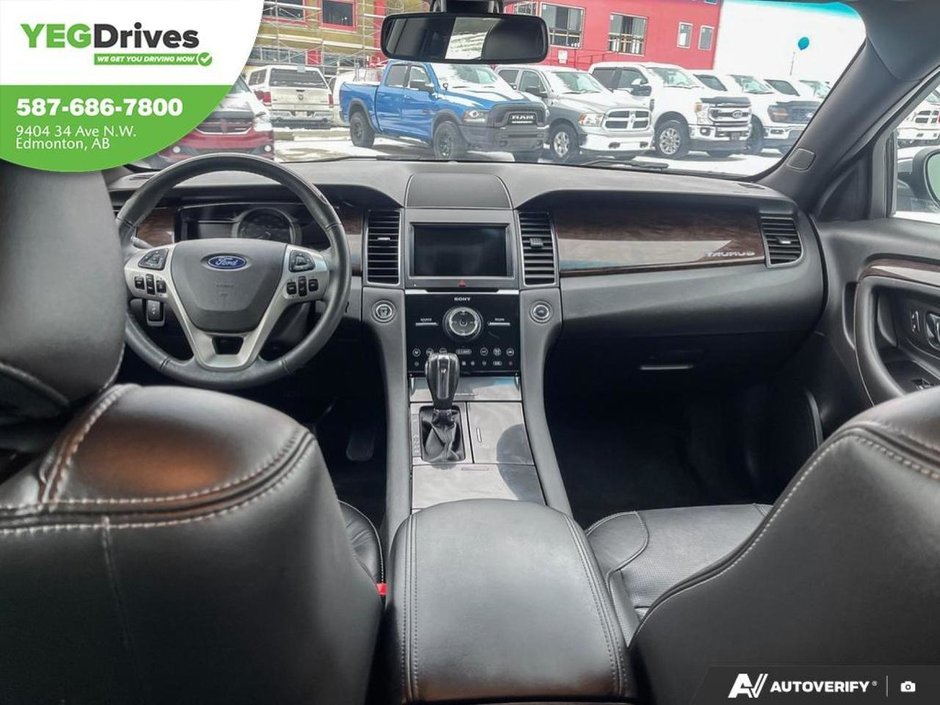 2018 Ford TAURUS LIMITED-23