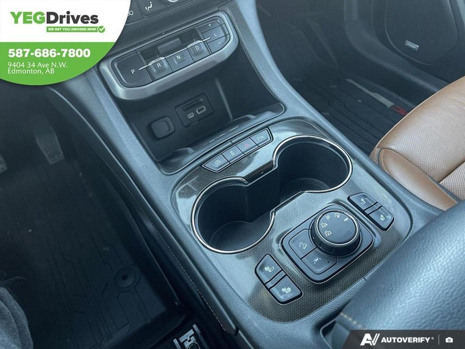 2020 GMC Acadia AT4-17