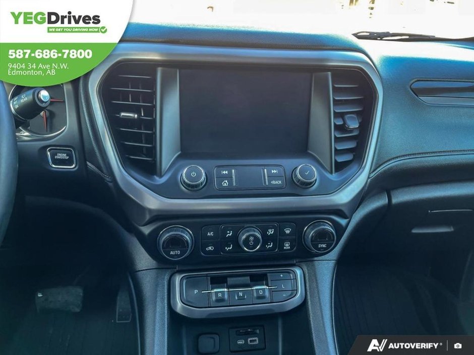 2023 GMC Acadia AT4-18