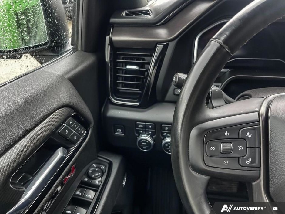 2025 GMC Sierra 1500 AT4-16