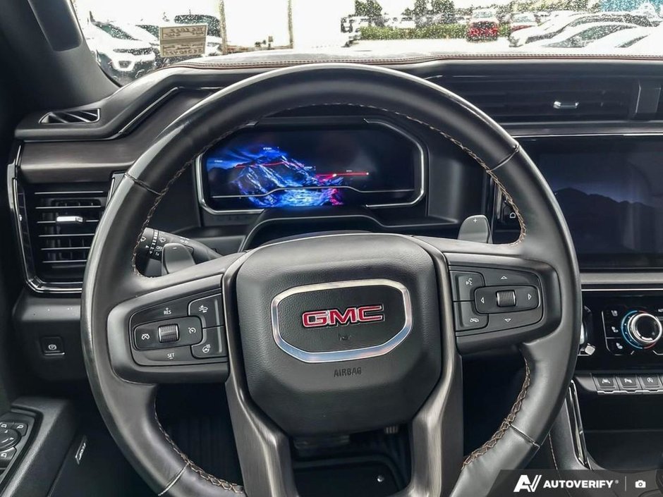2025 GMC Sierra 1500 AT4-13