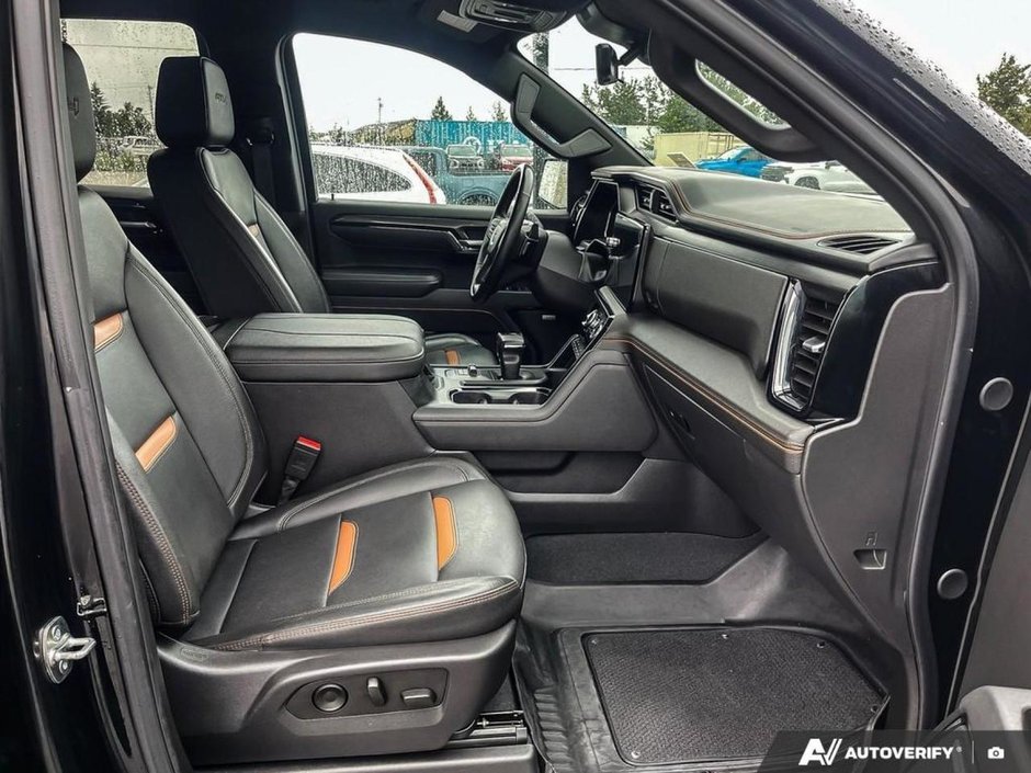 2025 GMC Sierra 1500 AT4-21