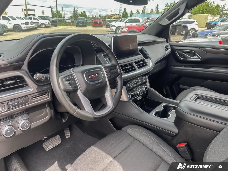 2024 GMC Yukon SLE-12
