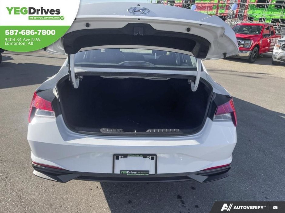 2023 Hyundai Elantra Preferred-11