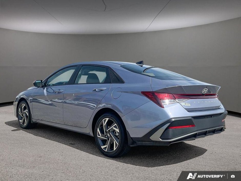 2026 Hyundai Elantra Preferred-3