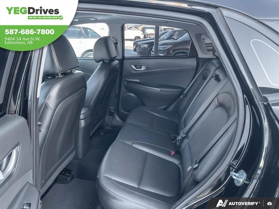 2022 Hyundai Kona Preferred Sun & Leather-22