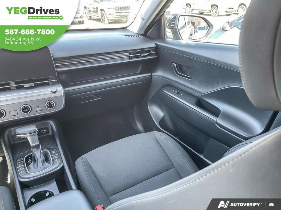 2024 Hyundai Kona Preferred-24