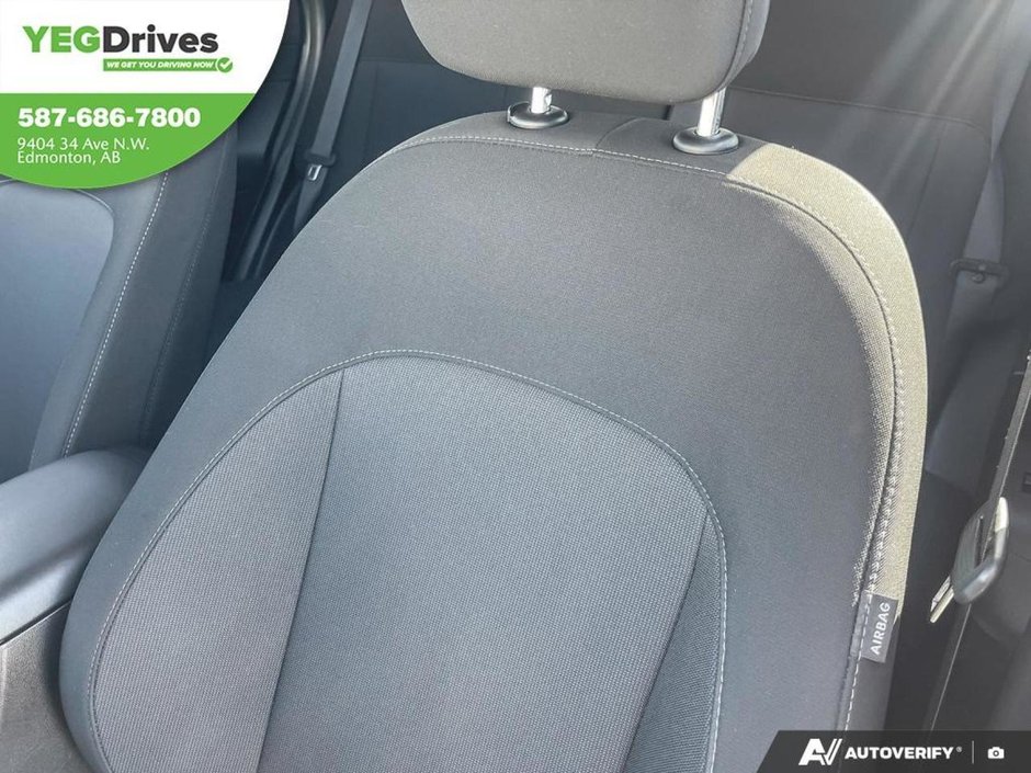 2024 Hyundai Kona Preferred-19