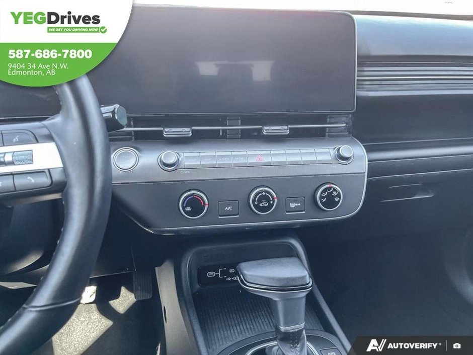 2024 Hyundai Kona Preferred-18