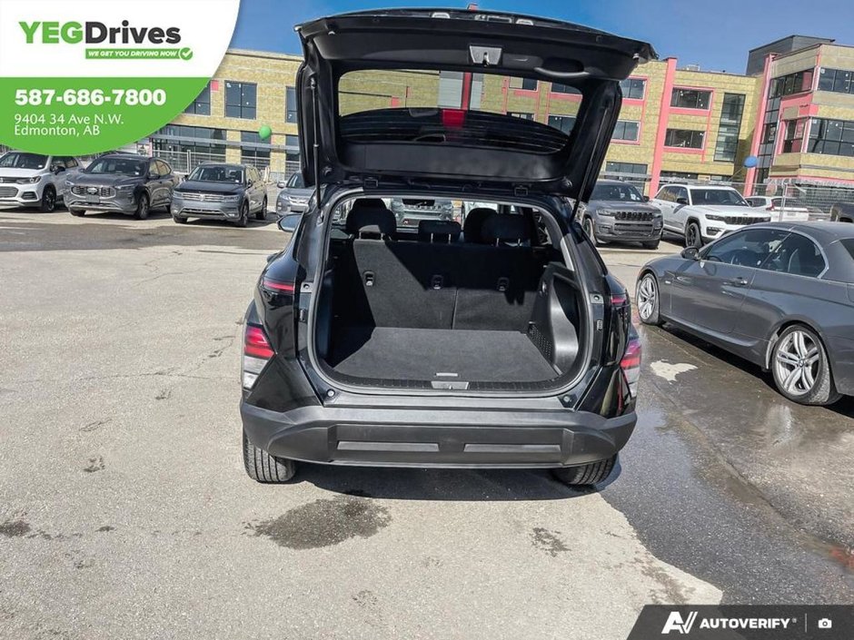 2024 Hyundai Kona Preferred-11