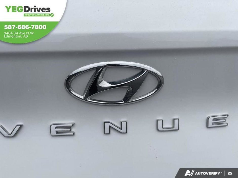 2026 Hyundai Venue Preferred-8