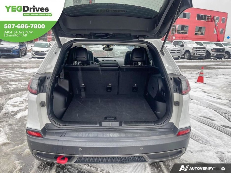 2020 Jeep Cherokee Trailhawk-11