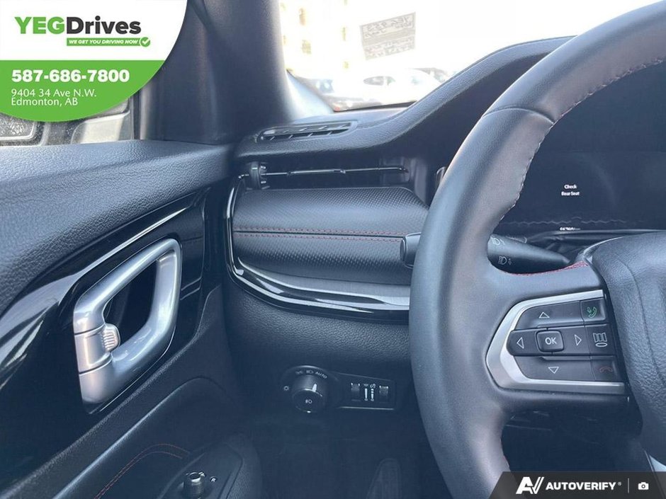 2024 Jeep Compass Trailhawk-16
