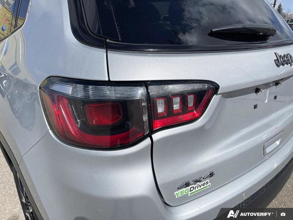 2024 Jeep Compass Trailhawk-10