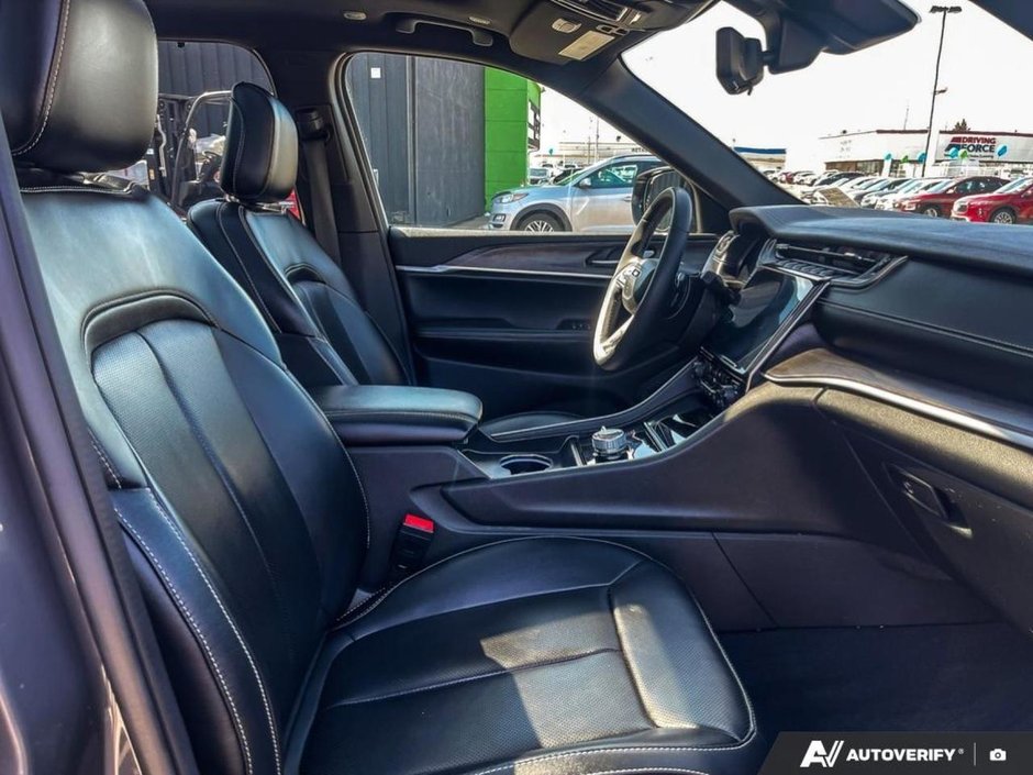2024 Jeep Grand Cherokee L Limited-21