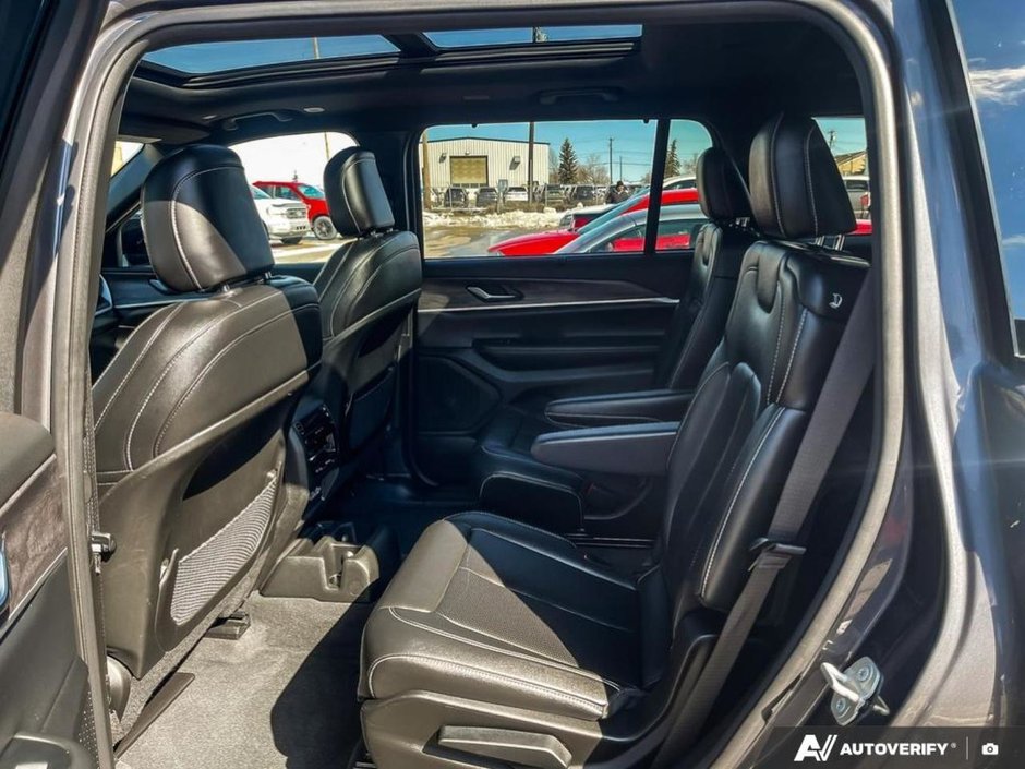 2024 Jeep Grand Cherokee L Limited-22