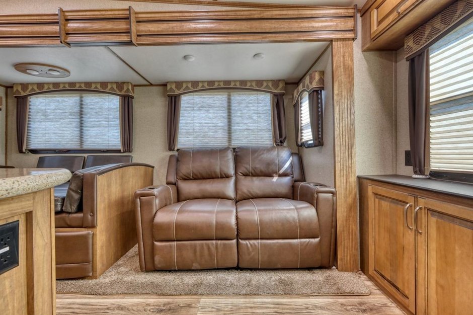 2019 Keystone Super-Lite 296SBH-17